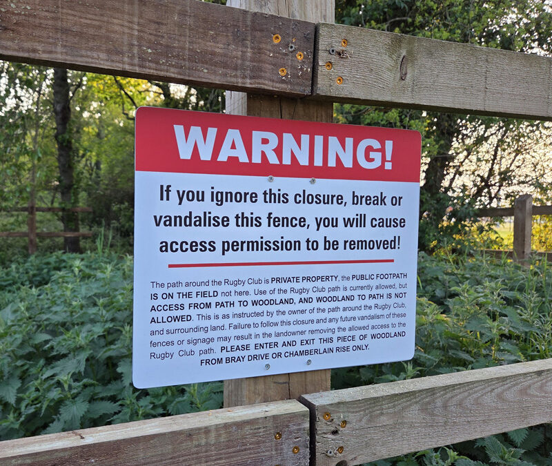 Woodland / Rugby Club Path Access, Fence & Signage